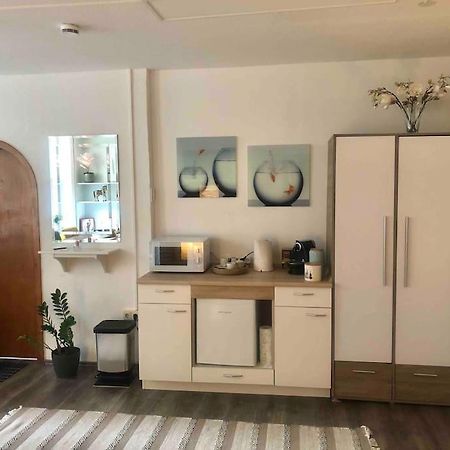 شقة Studio Emdecker Am Delft إمدن المظهر الخارجي الصورة